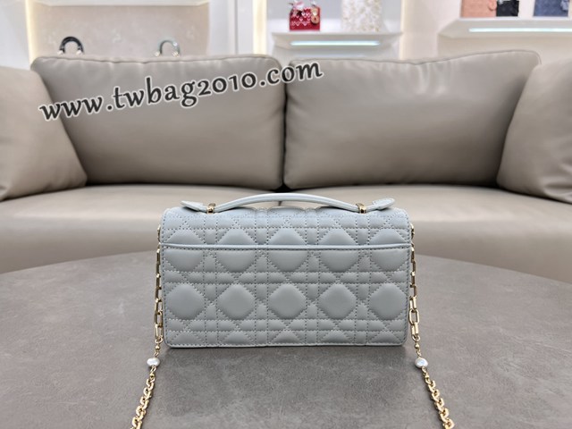Dior专柜新款迪奥顶级原单lady珍珠羊皮手提包藤格纹链条斜挎包 djfk1011